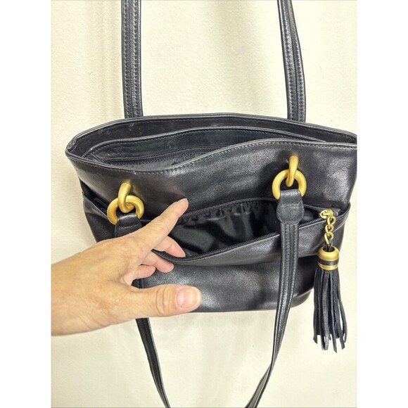 (X3) Tignanello leather  Vintage, Y2K black & gold Shoulder Bag - Picture 4 of 16